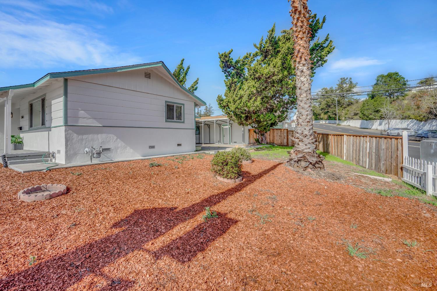 Detail Gallery Image 20 of 27 For 1268 Sereno Dr, Vallejo,  CA 94589 - 3 Beds | 2 Baths