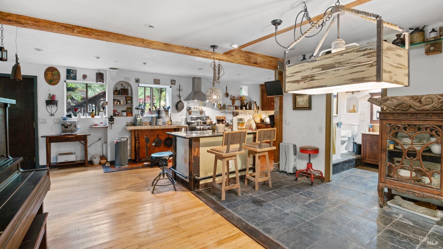 Detail Gallery Image 16 of 81 For 7456 Sir Francis Drake Blvd, Lagunitas,  CA 94938 - 3 Beds | 4 Baths