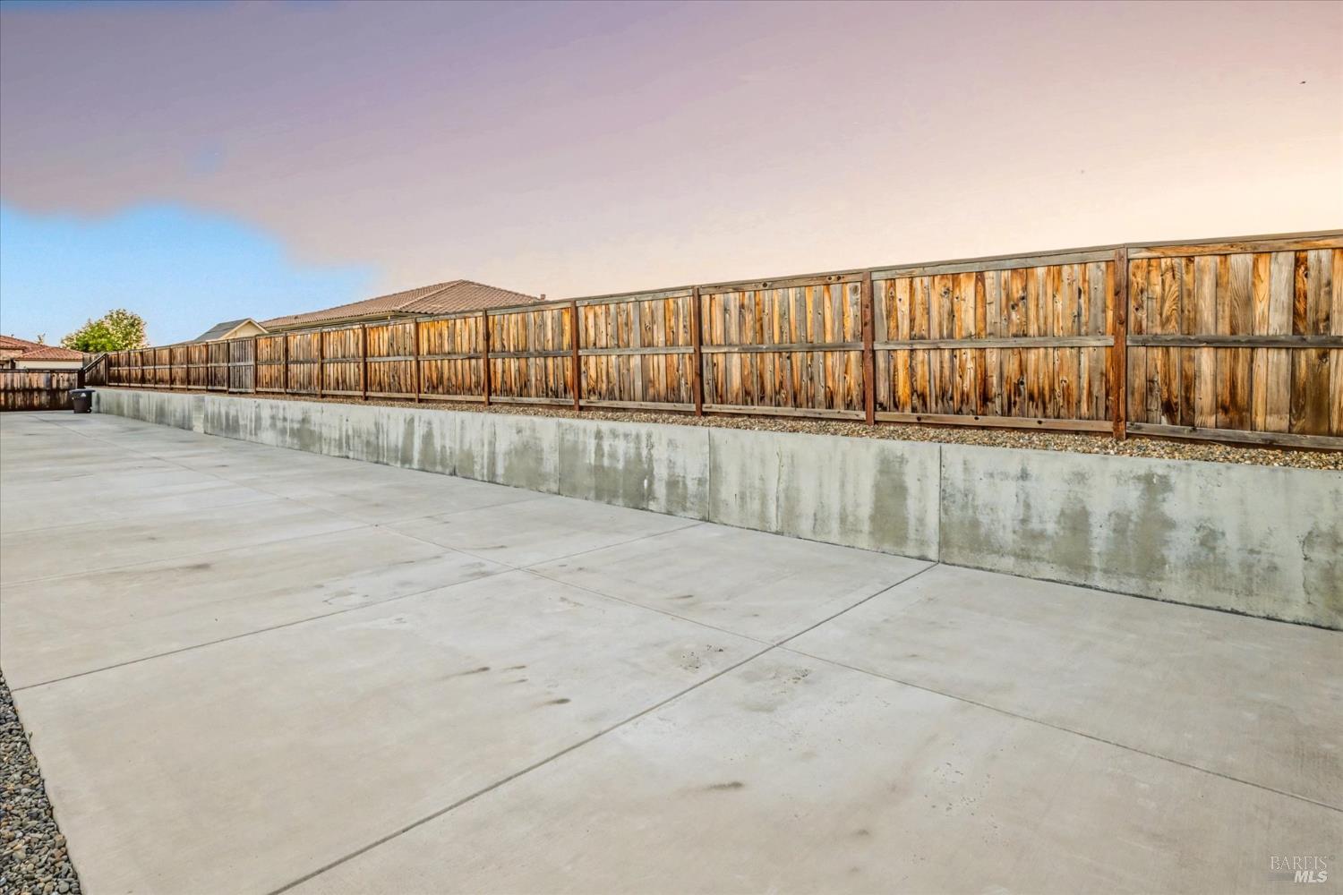 Detail Gallery Image 55 of 67 For 6006 Peacock Ct, Vacaville,  CA 95688 - 3 Beds | 3/1 Baths