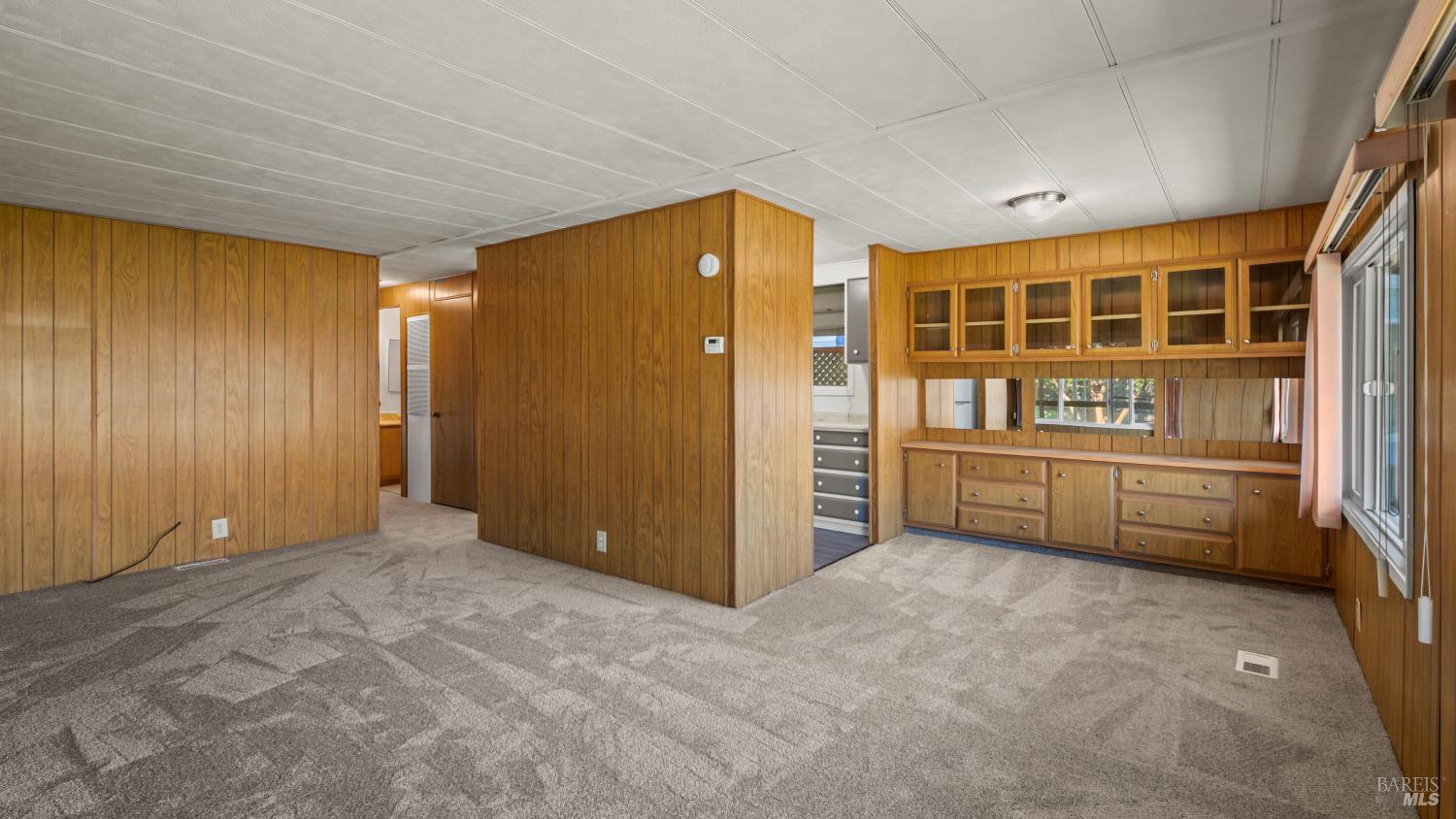 Detail Gallery Image 10 of 43 For 148 Oakwood Dr, Petaluma,  CA 94954 - 2 Beds | 1 Baths