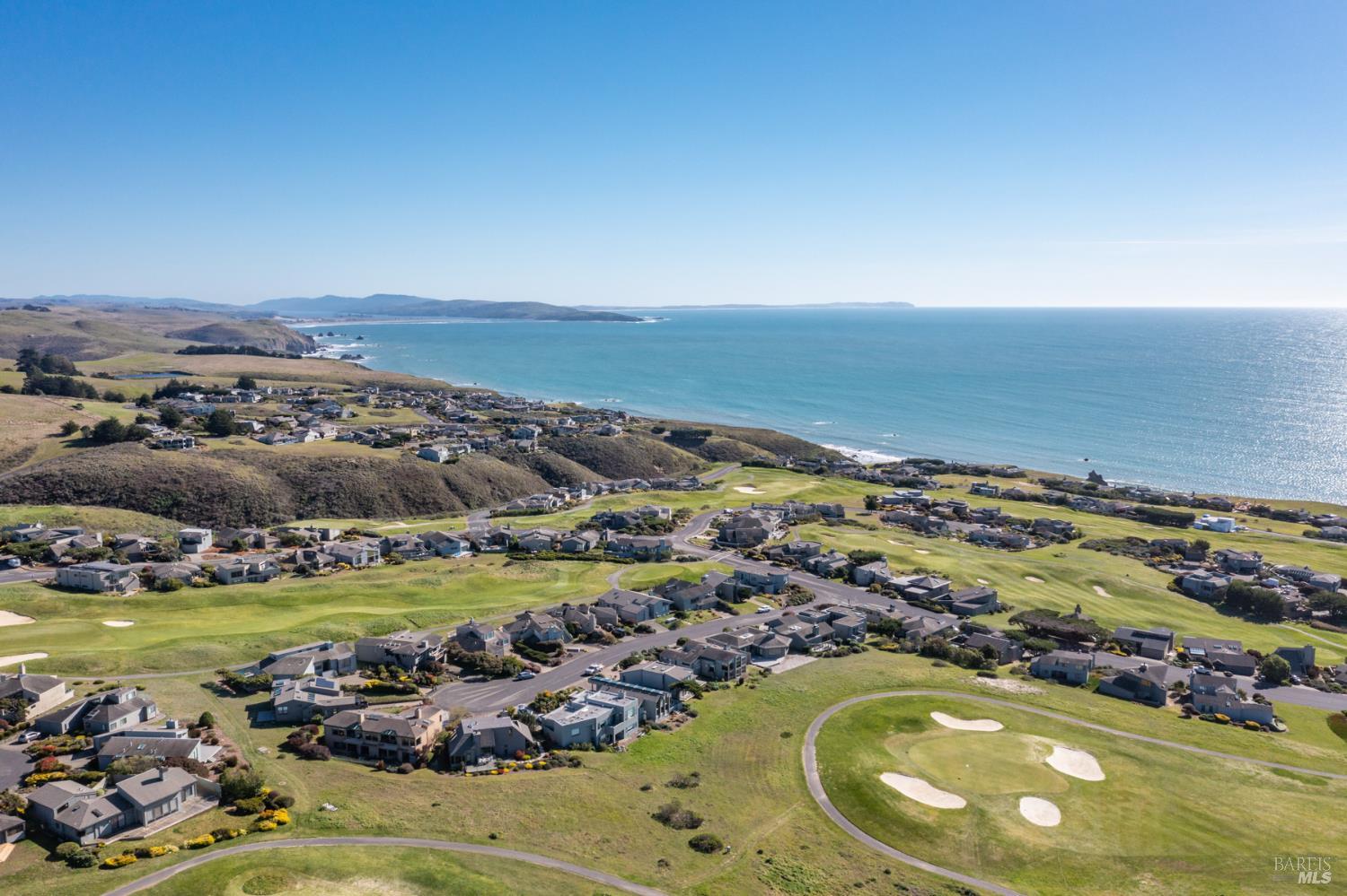 Detail Gallery Image 12 of 59 For 300 Sanderling Ct, Bodega Bay,  CA 94923 - 3 Beds | 3/1 Baths