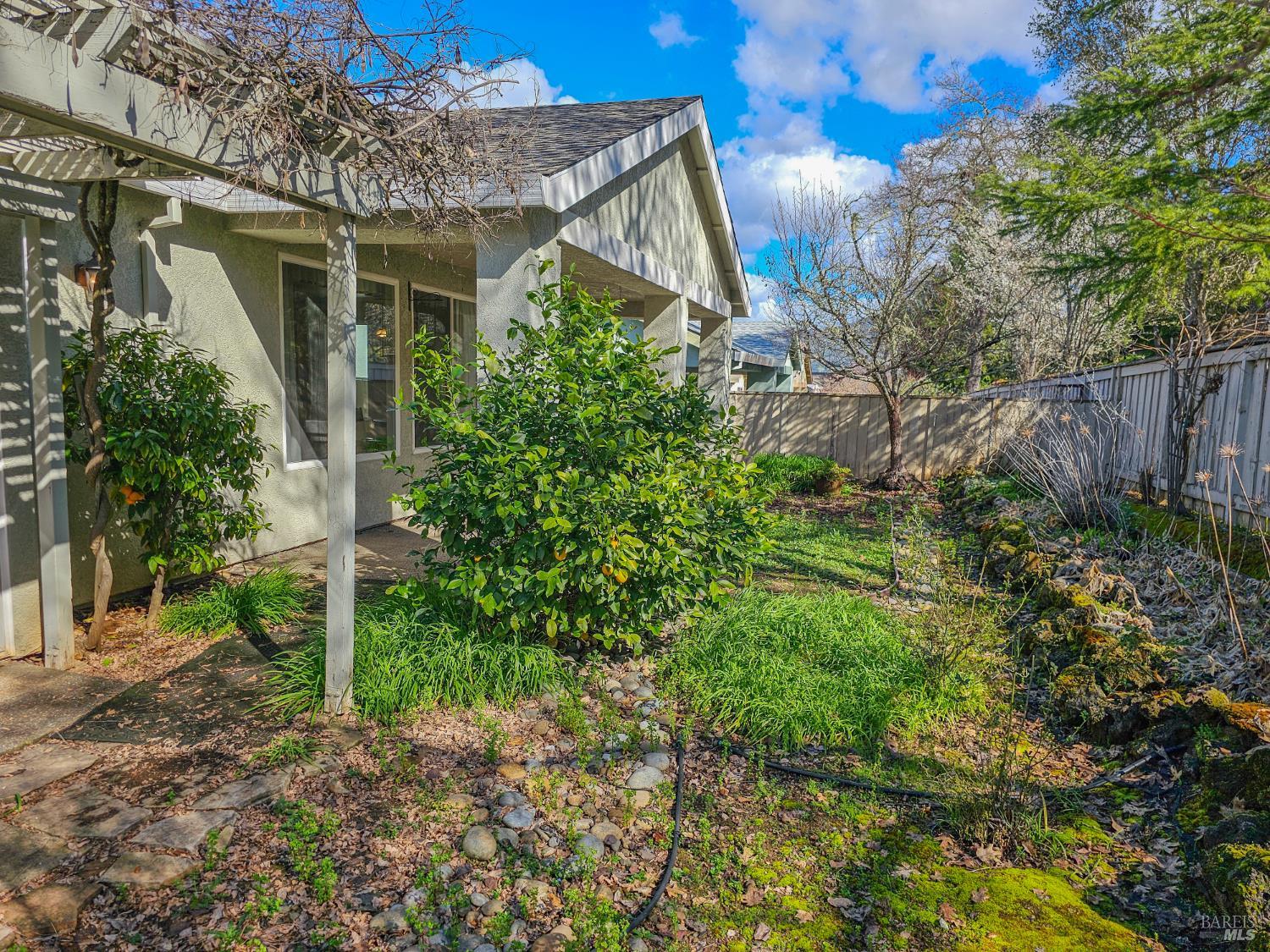 Detail Gallery Image 54 of 67 For 259 Red Mountain Dr, Cloverdale,  CA 95425 - 2 Beds | 2 Baths