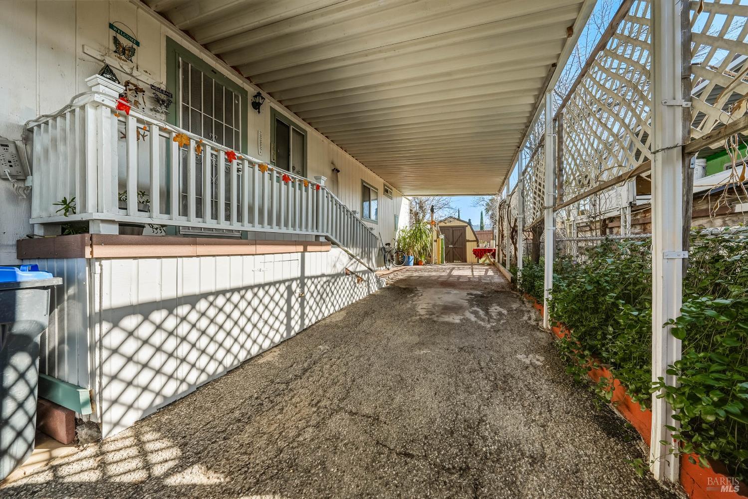 Detail Gallery Image 16 of 32 For 375 E State Highway 20 Hwy 67, Upper Lake,  CA 95485 - 3 Beds | 2 Baths