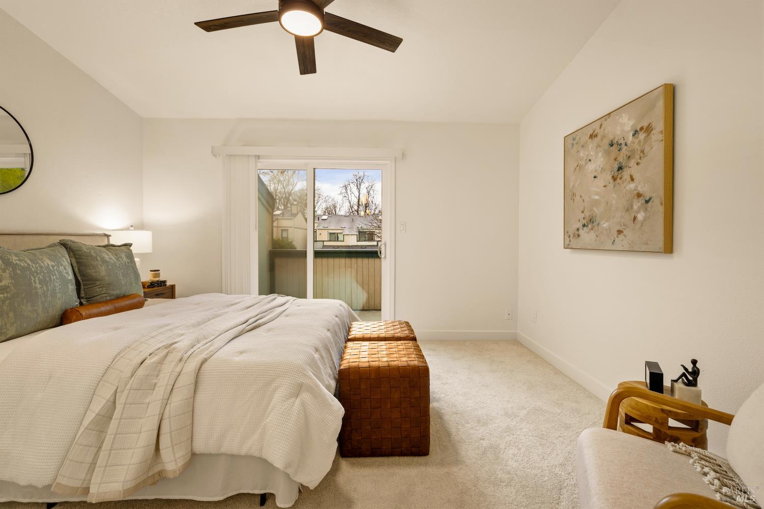 Detail Gallery Image 13 of 26 For 299 Shasta Dr #14,  Vacaville,  CA 95687 - 3 Beds | 2/1 Baths