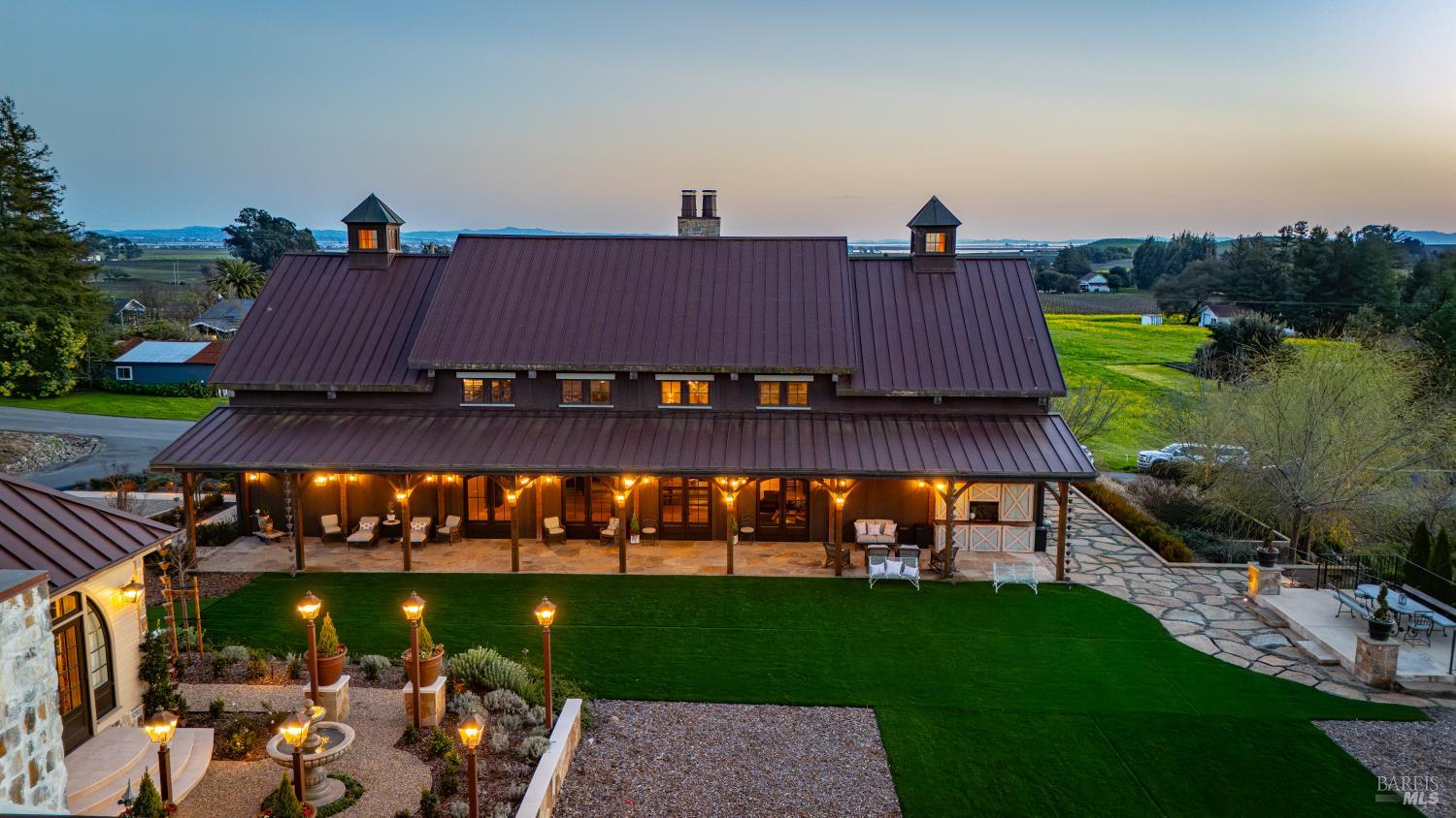 Detail Gallery Image 26 of 98 For 1170 Bayview Ave, Napa,  CA 94559 - 3 Beds | 2 Baths