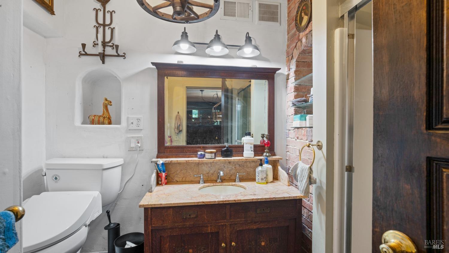 Detail Gallery Image 29 of 81 For 7456 Sir Francis Drake Blvd, Lagunitas,  CA 94938 - 3 Beds | 4 Baths