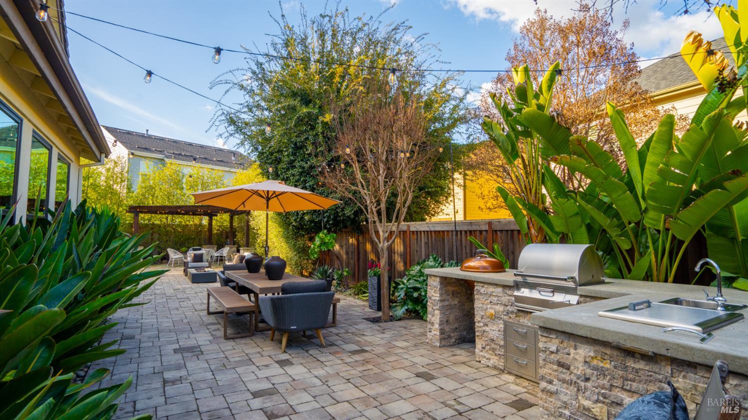 Detail Gallery Image 67 of 74 For 92 Oak Grove Dr, Novato,  CA 94949 - 4 Beds | 3 Baths