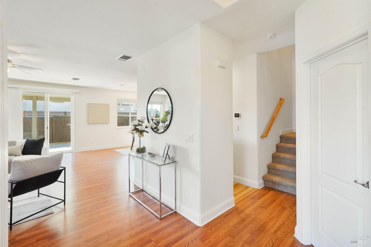 Detail Gallery Image 8 of 68 For 5167 Fowler Ln, Fairfield,  CA 94533 - 3 Beds | 2/1 Baths