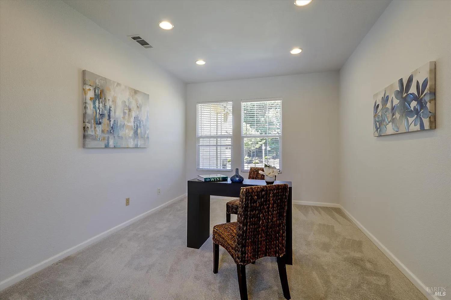 Detail Gallery Image 22 of 35 For 2580 Marshfield Rd, Vallejo,  CA 94591 - 3 Beds | 2/1 Baths