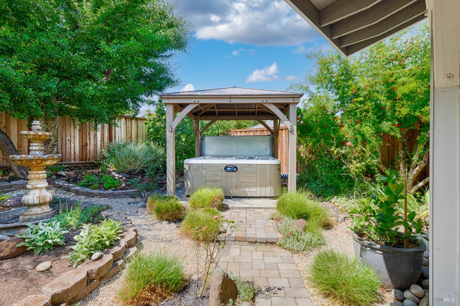 Detail Gallery Image 40 of 45 For 312 Cottage Ct, Cloverdale,  CA 95425 - 4 Beds | 3 Baths