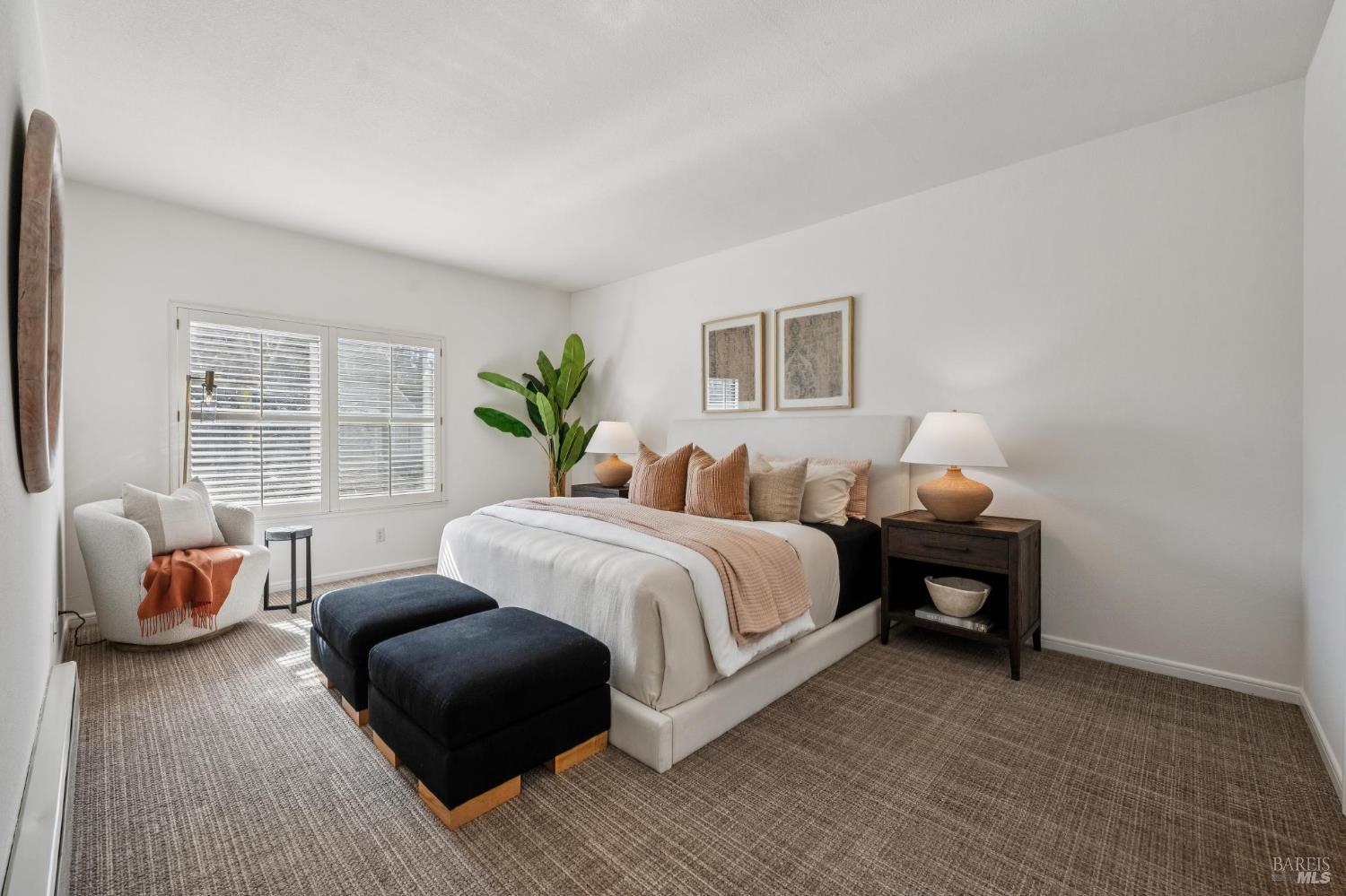 Detail Gallery Image 18 of 45 For 115 Eucalyptus Knoll St, Mill Valley,  CA 94941 - 2 Beds | 2 Baths