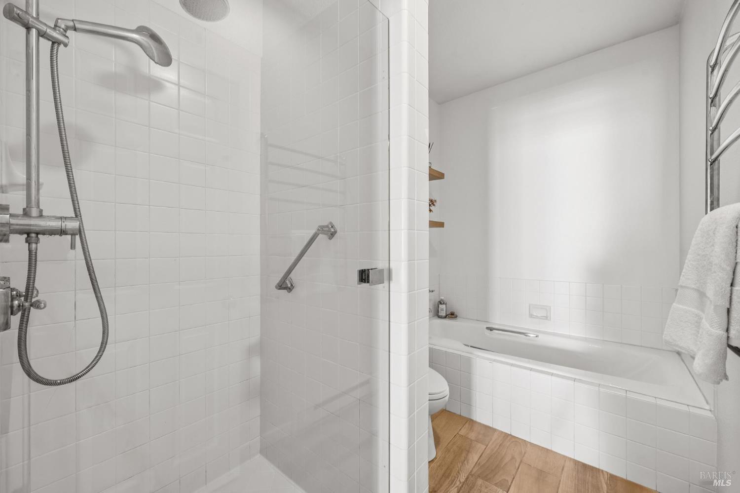 Detail Gallery Image 23 of 45 For 115 Eucalyptus Knoll St, Mill Valley,  CA 94941 - 2 Beds | 2 Baths