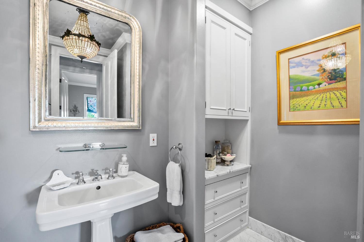 Detail Gallery Image 24 of 98 For 1170 Bayview Ave, Napa,  CA 94559 - 3 Beds | 2 Baths