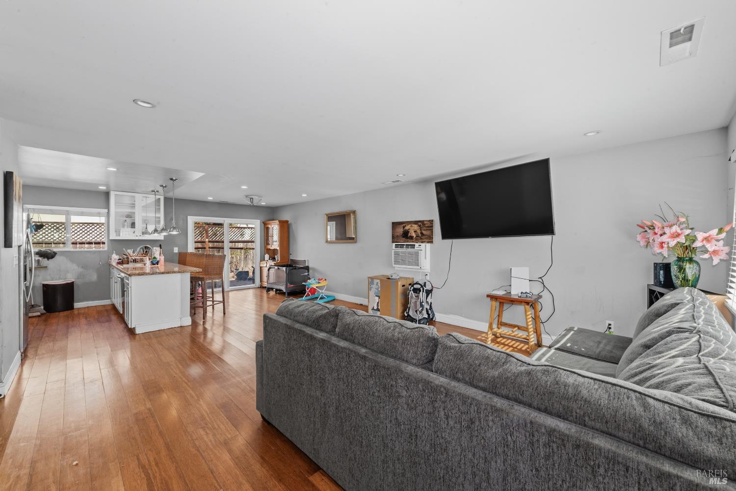 Detail Gallery Image 3 of 30 For 1810 Old Sonoma Rd, Napa,  CA 94559 - – Beds | – Baths