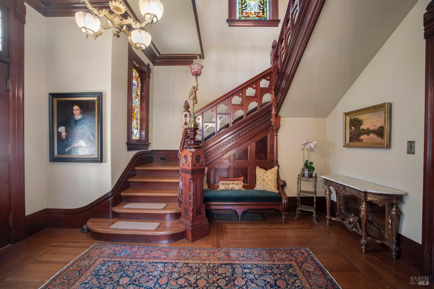 Detail Gallery Image 12 of 77 For 608 Randolph St, Napa,  CA 94559 - 3 Beds | 3/3 Baths