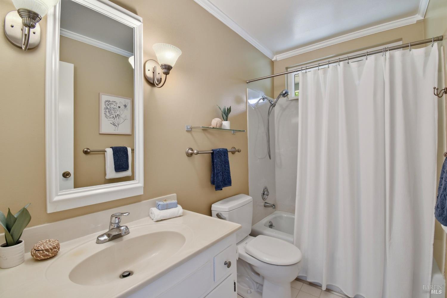 Detail Gallery Image 24 of 33 For 269 Mockingbird Cir, Santa Rosa,  CA 95409 - 2 Beds | 2 Baths