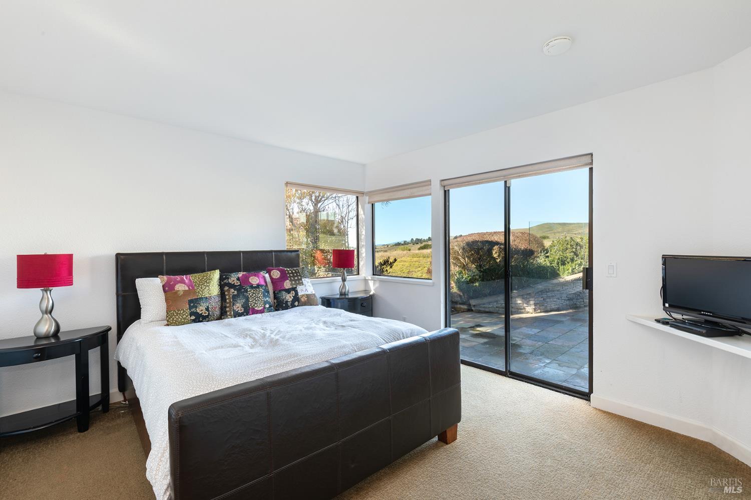 Detail Gallery Image 33 of 59 For 300 Sanderling Ct, Bodega Bay,  CA 94923 - 3 Beds | 3/1 Baths