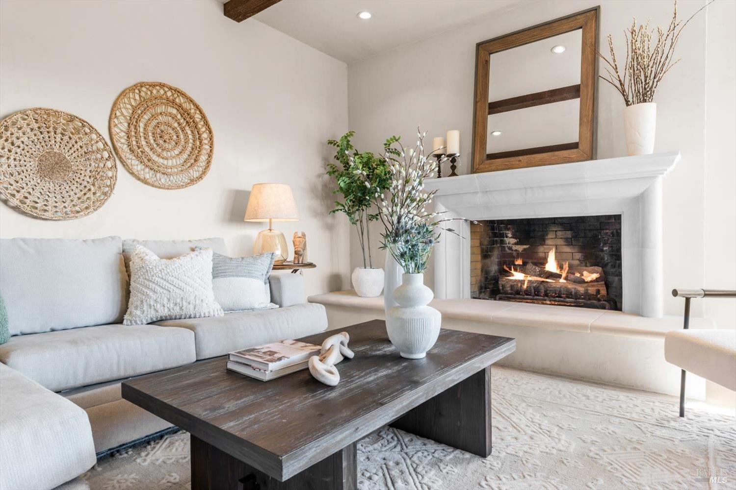 Detail Gallery Image 30 of 68 For 14 Maui Way, Napa,  CA 94558 - 4 Beds | 3 Baths