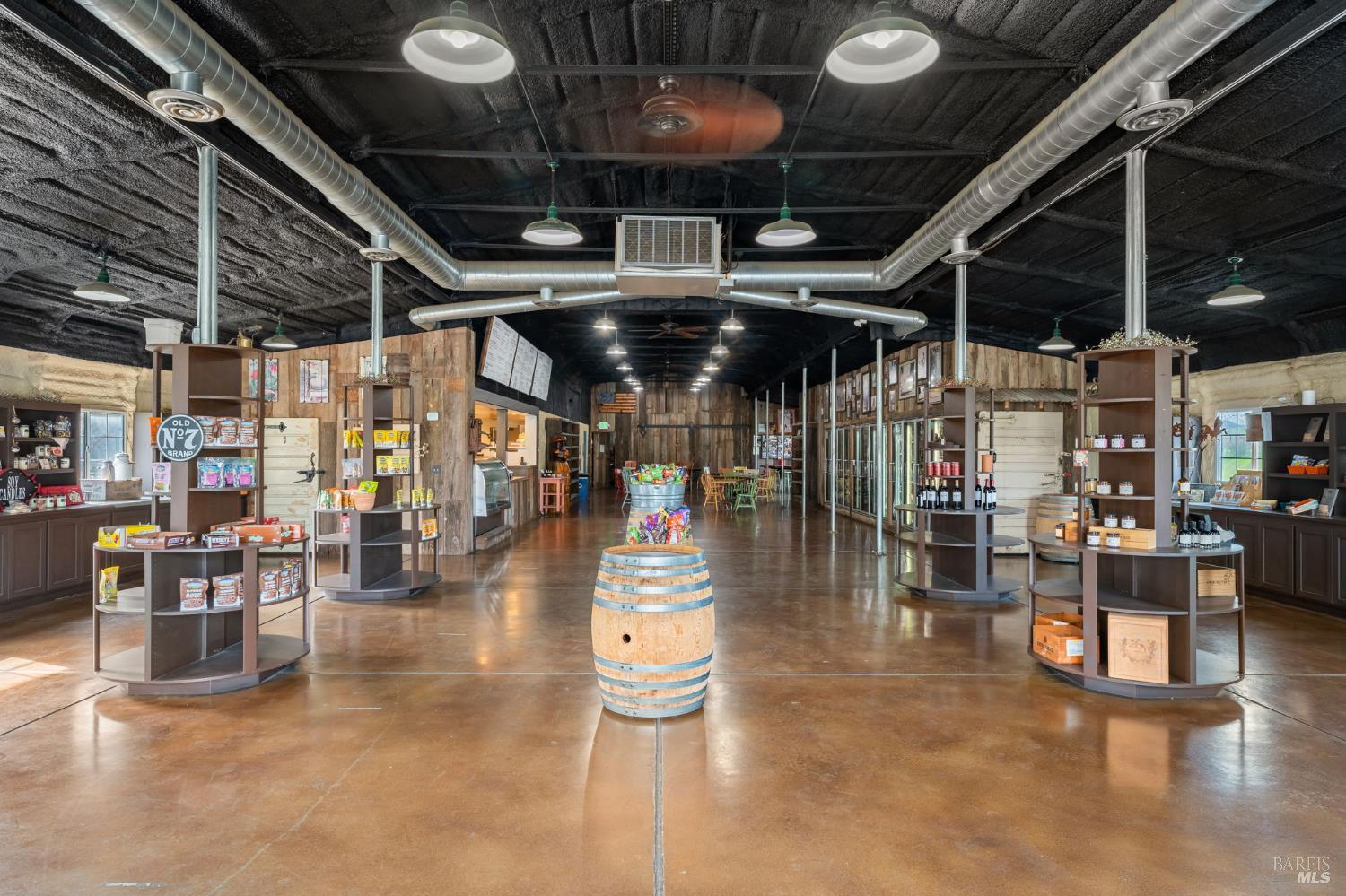 Detail Gallery Image 14 of 70 For 3106 Golden Gate Dr, Napa,  CA 94558 - – Beds | – Baths