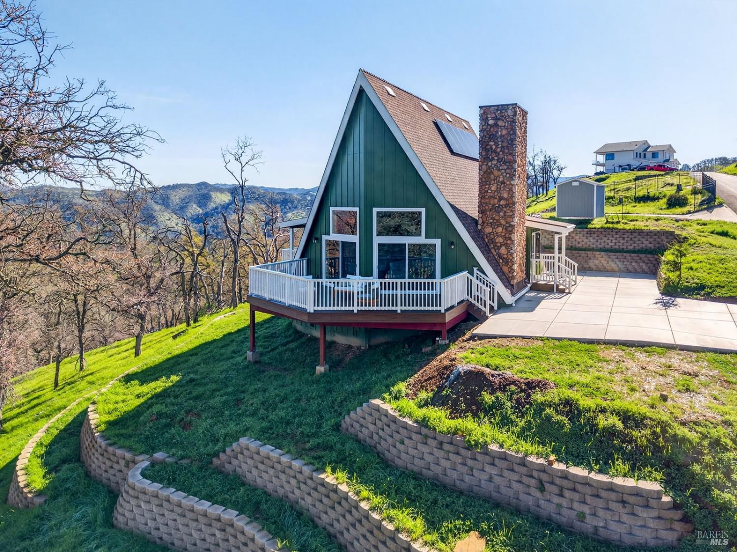 Detail Gallery Image 2 of 38 For 1028 Eastridge Dr, Napa,  CA 94558 - 2 Beds | 2 Baths