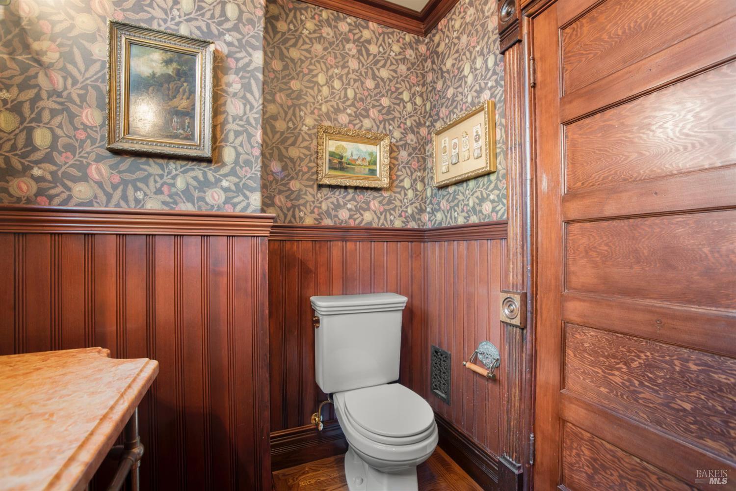 Detail Gallery Image 51 of 77 For 608 Randolph St, Napa,  CA 94559 - 3 Beds | 3/3 Baths