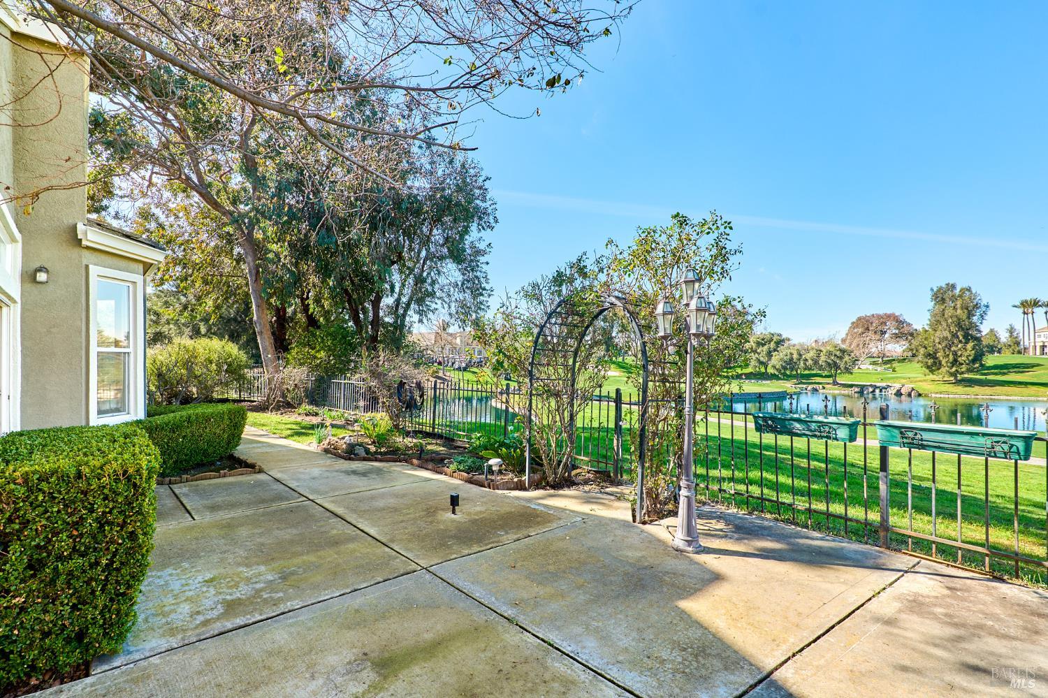 Detail Gallery Image 28 of 32 For 48 Augusta Ct, Rio Vista,  CA 94571 - 2 Beds | 2 Baths