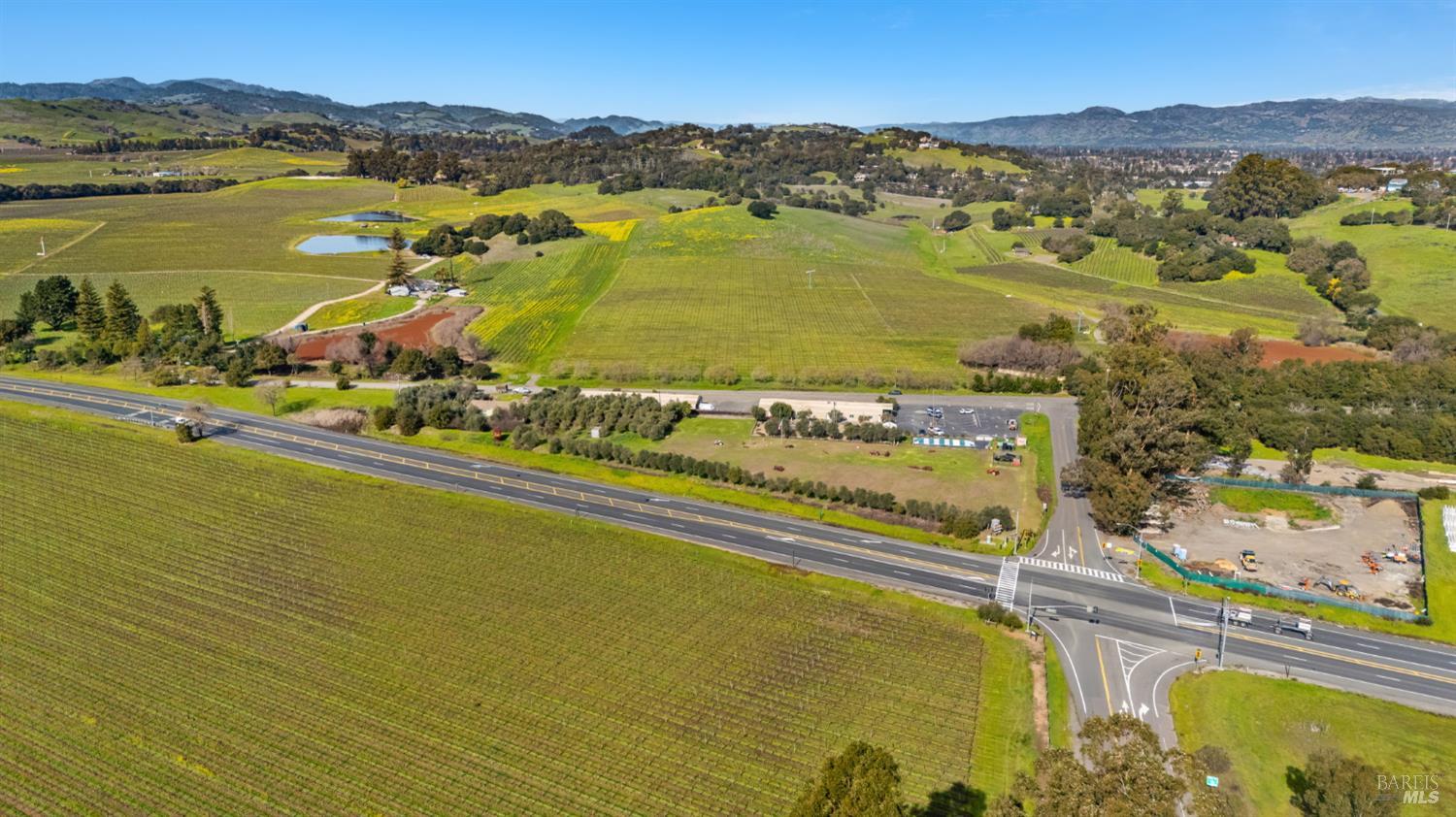 Detail Gallery Image 10 of 70 For 3106 Golden Gate Dr, Napa,  CA 94558 - – Beds | – Baths