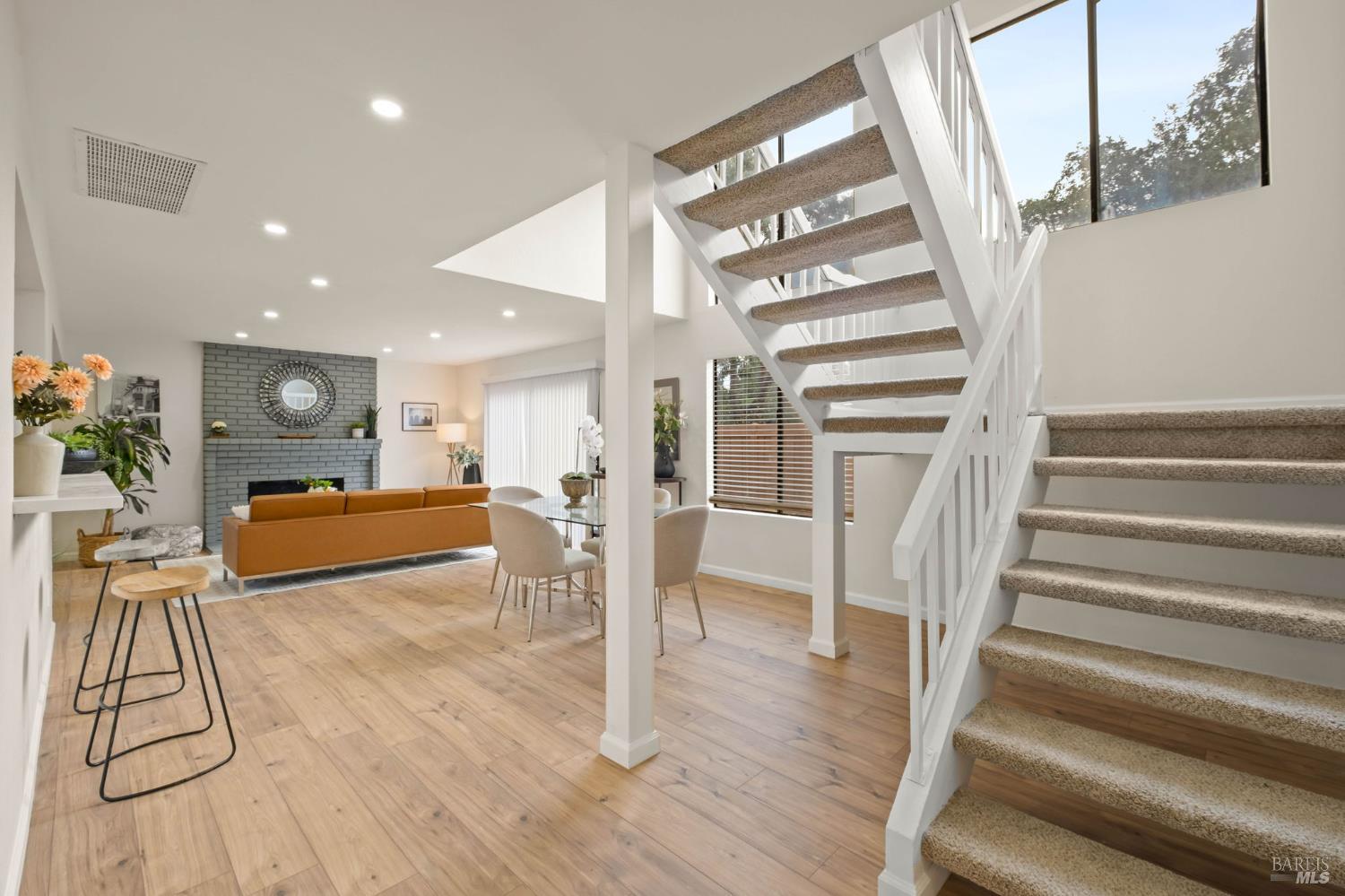 Detail Gallery Image 20 of 43 For 118 Lytham Way, Vallejo,  CA 94591 - 4 Beds | 3 Baths