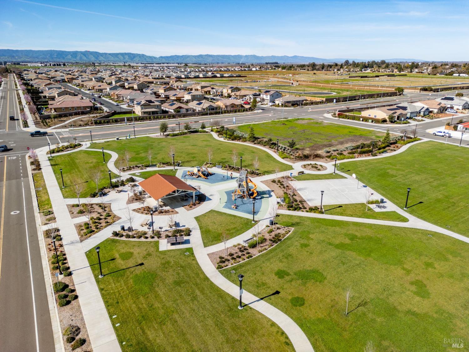 Detail Gallery Image 50 of 60 For 735 Glenwood Way, Dixon,  CA 95620 - 4 Beds | 2/1 Baths