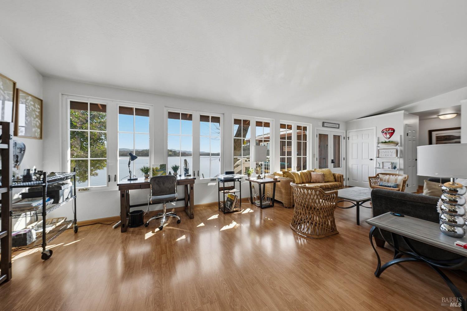 Detail Gallery Image 7 of 59 For 5740 Sunrise Dr, Lower Lake,  CA 95457 - 3 Beds | 2 Baths