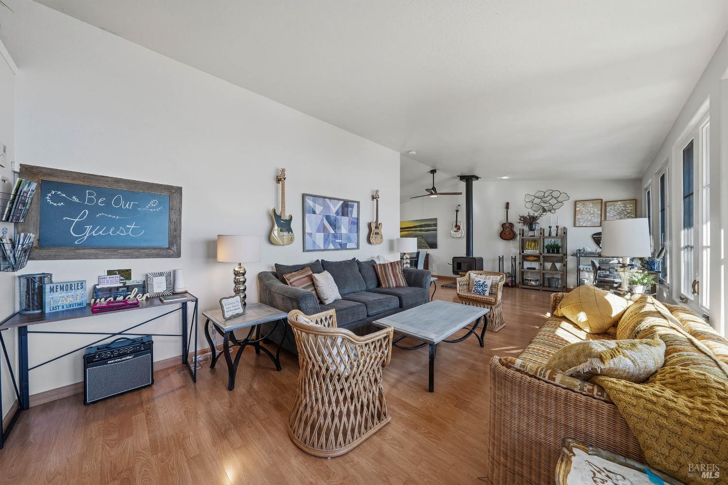 Detail Gallery Image 5 of 59 For 5740 Sunrise Dr, Lower Lake,  CA 95457 - 3 Beds | 2 Baths