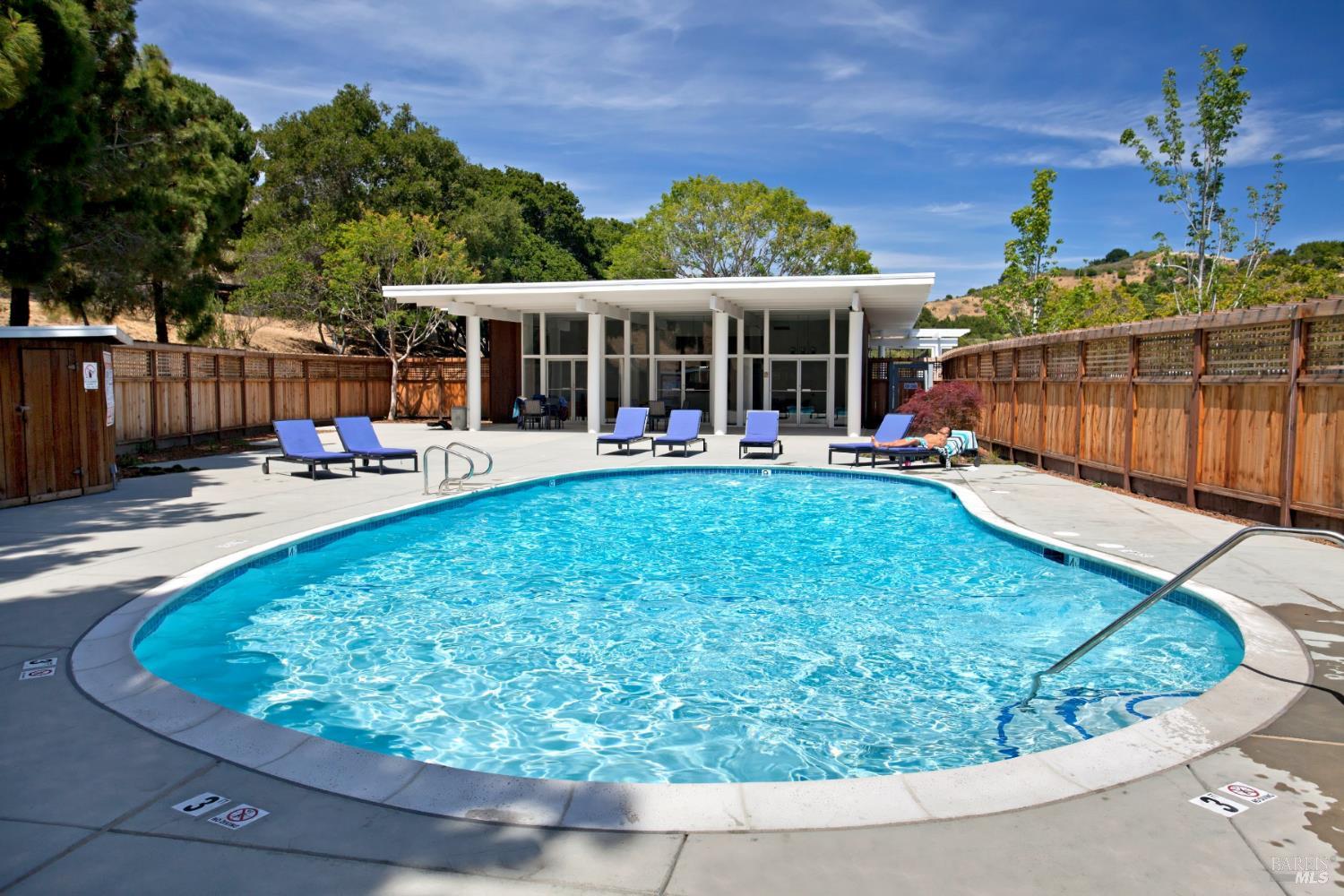 Detail Gallery Image 31 of 32 For 1106 Shelter Bay Ave, Mill Valley,  CA 94941 - 2 Beds | 2 Baths