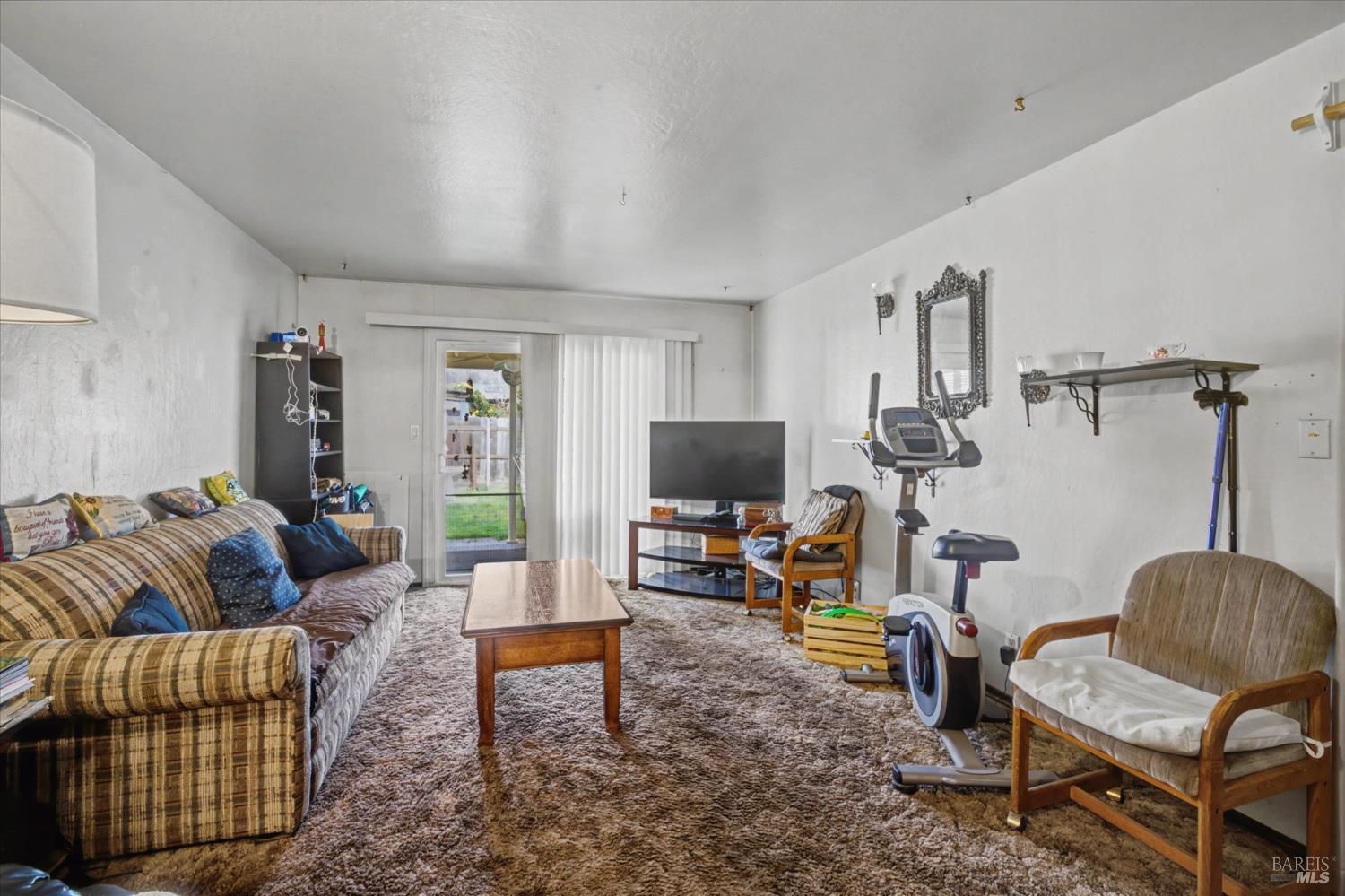 Detail Gallery Image 23 of 43 For 828 Laguna St, Napa,  CA 94558 - 3 Beds | 2 Baths