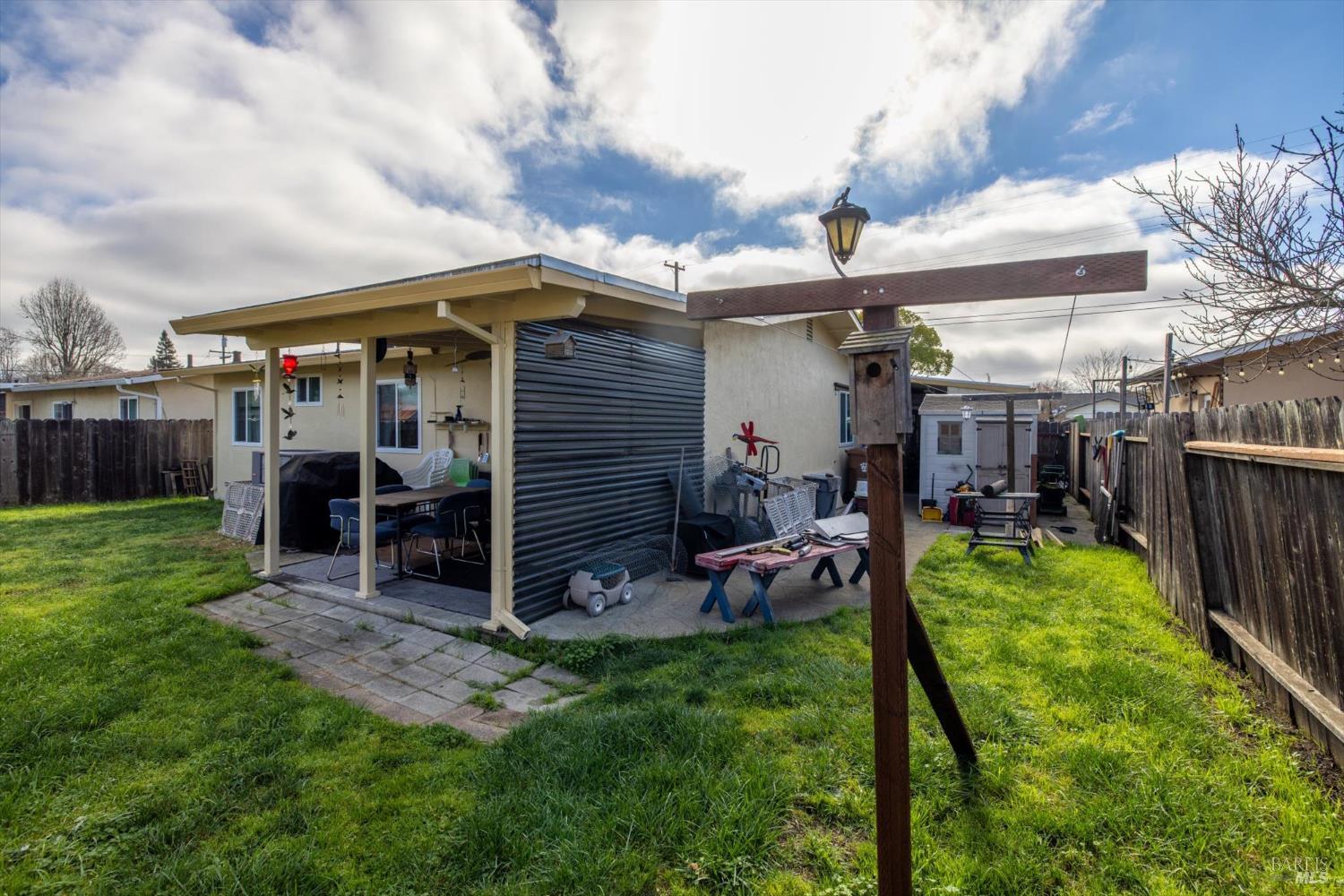 Detail Gallery Image 28 of 43 For 828 Laguna St, Napa,  CA 94558 - 3 Beds | 2 Baths