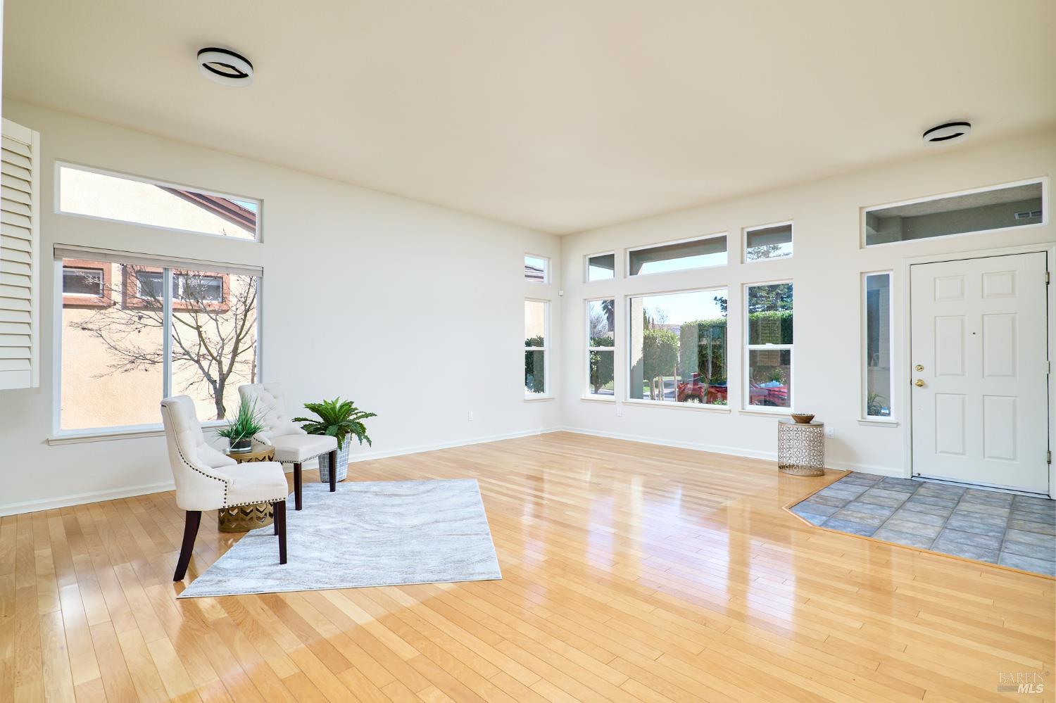 Detail Gallery Image 6 of 32 For 48 Augusta Ct, Rio Vista,  CA 94571 - 2 Beds | 2 Baths