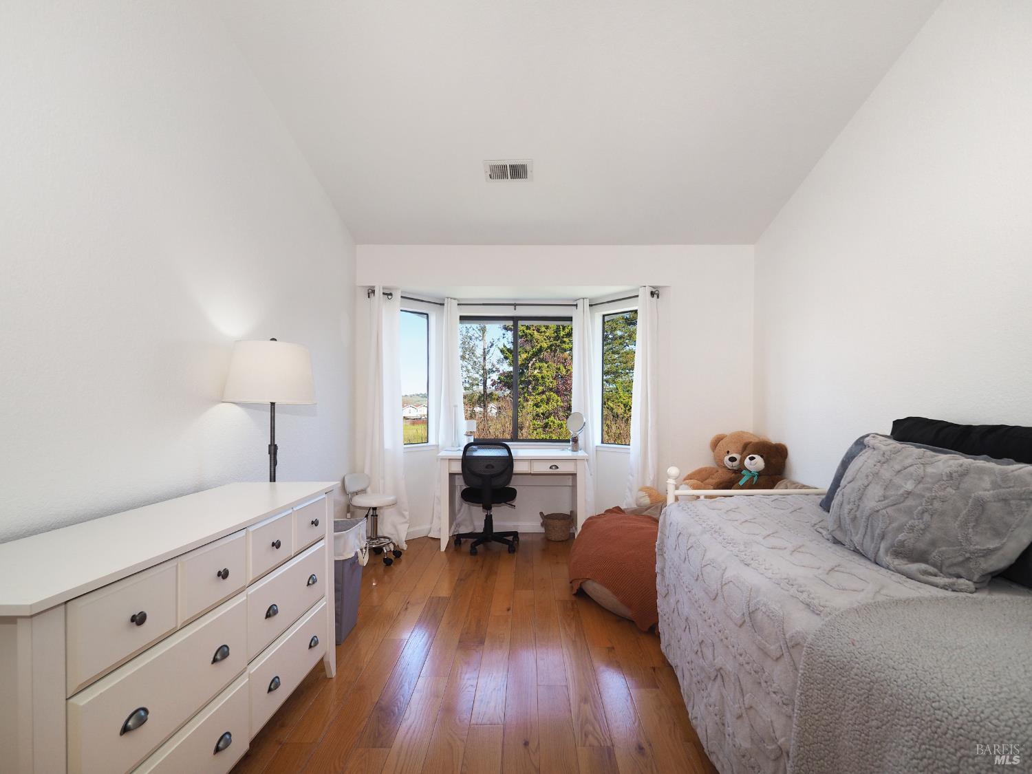 Detail Gallery Image 23 of 43 For 105 Zapata Ct, Windsor,  CA 95492 - 4 Beds | 3 Baths