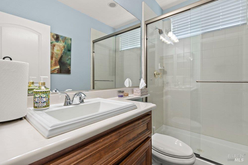 Detail Gallery Image 17 of 30 For 9102 Cambridge Cir, Vallejo,  CA 94591 - 4 Beds | 3/1 Baths