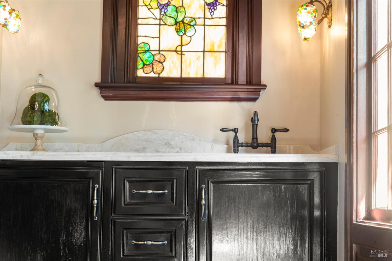 Detail Gallery Image 46 of 77 For 608 Randolph St, Napa,  CA 94559 - 3 Beds | 3/3 Baths