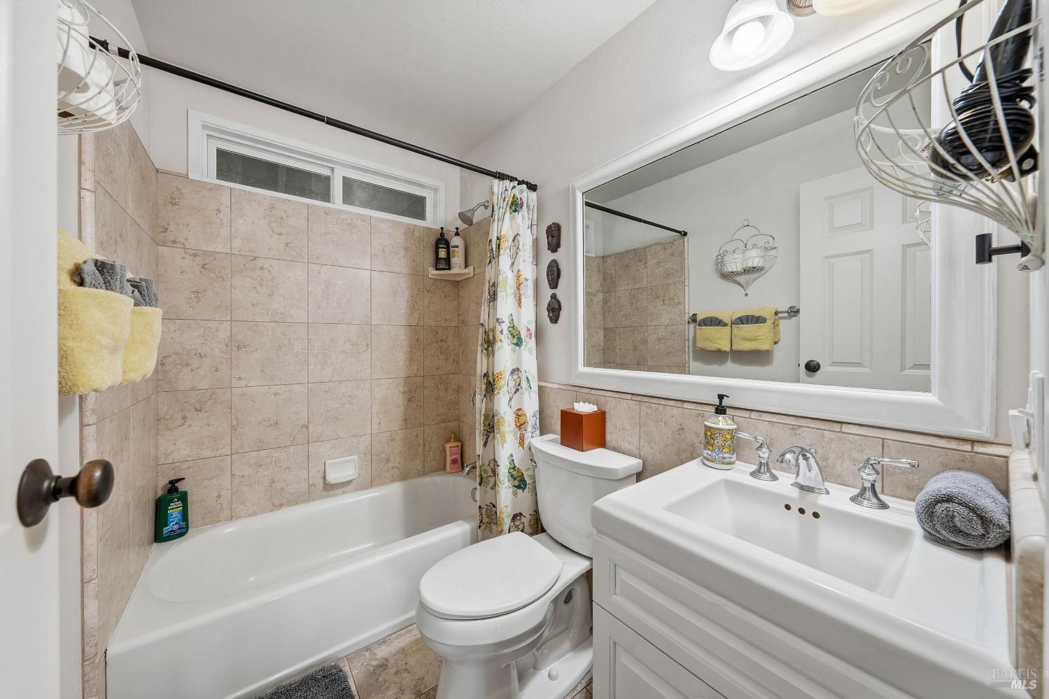 Detail Gallery Image 28 of 59 For 5740 Sunrise Dr, Lower Lake,  CA 95457 - 3 Beds | 2 Baths