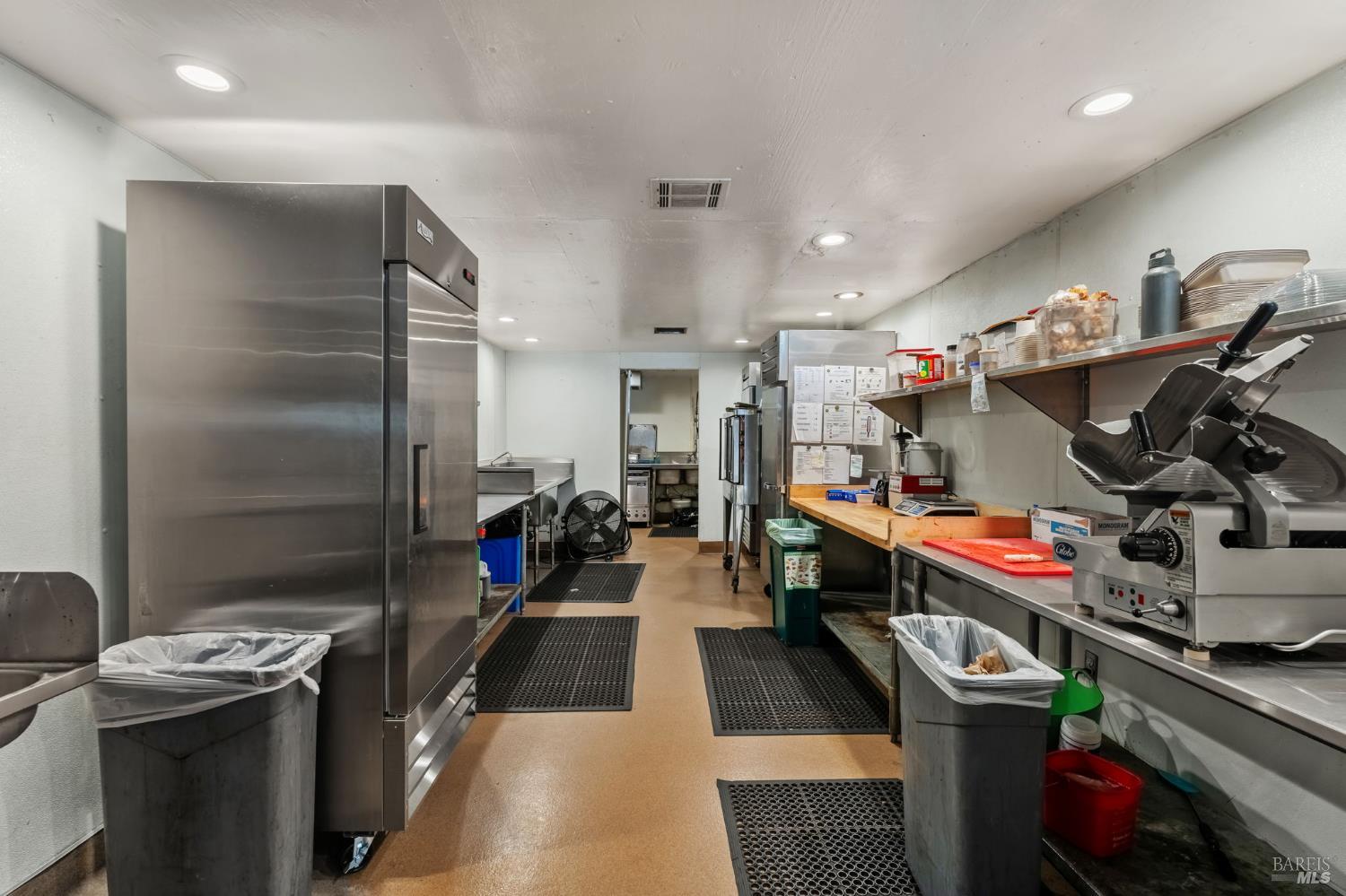 Detail Gallery Image 30 of 70 For 3106 Golden Gate Dr, Napa,  CA 94558 - – Beds | – Baths