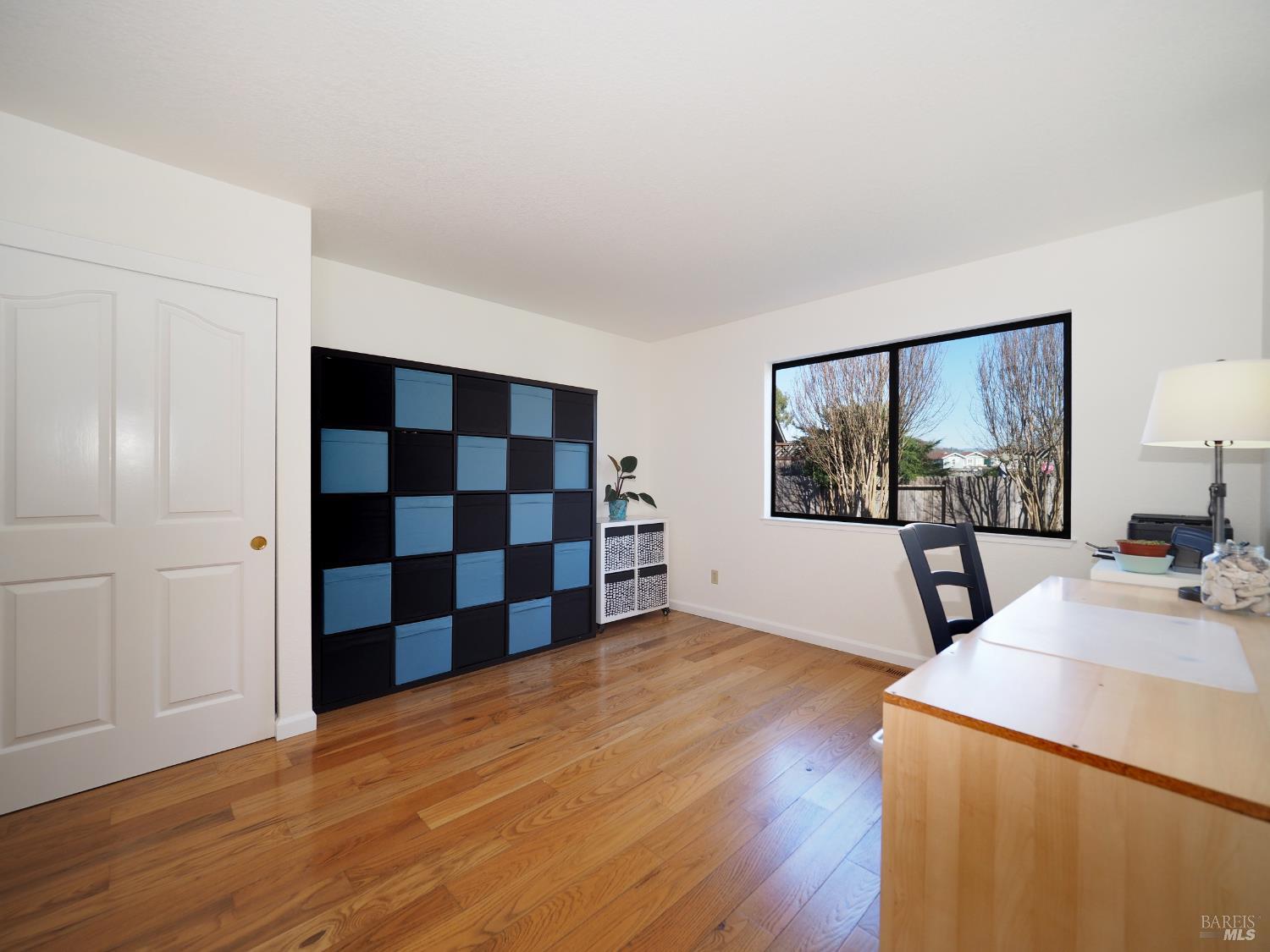 Detail Gallery Image 17 of 43 For 105 Zapata Ct, Windsor,  CA 95492 - 4 Beds | 3 Baths