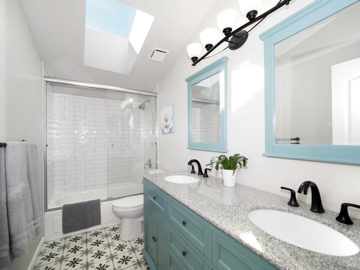 Detail Gallery Image 22 of 43 For 105 Zapata Ct, Windsor,  CA 95492 - 4 Beds | 3 Baths