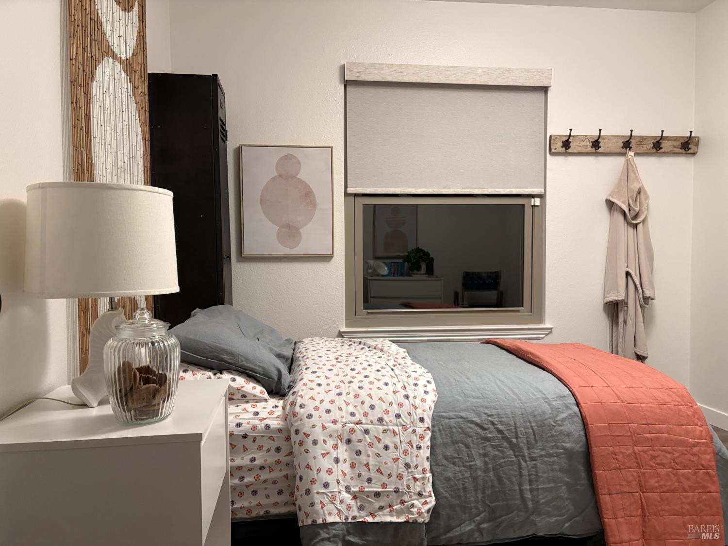 Detail Gallery Image 32 of 59 For 8633 Lancaster Dr, Rohnert Park,  CA 94928 - 4 Beds | 2 Baths