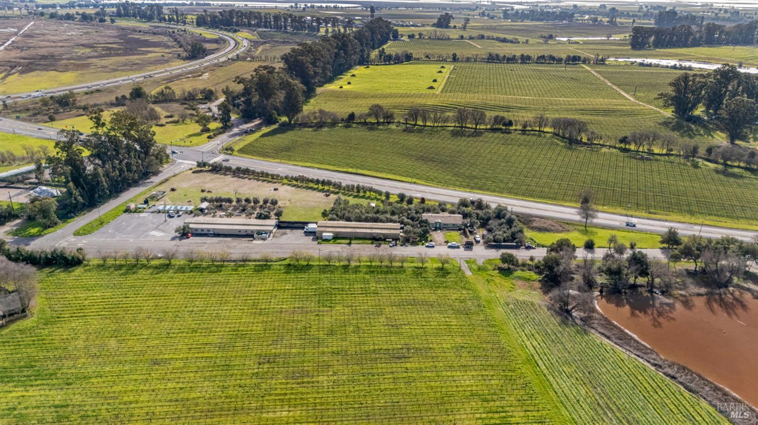 Detail Gallery Image 7 of 70 For 3106 Golden Gate Dr, Napa,  CA 94558 - – Beds | – Baths