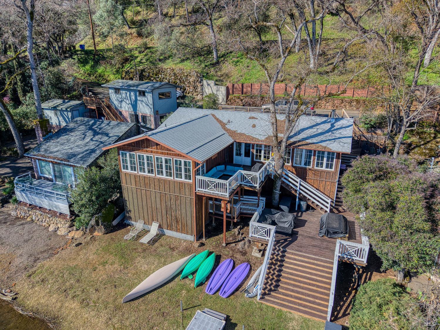 Detail Gallery Image 3 of 59 For 5740 Sunrise Dr, Lower Lake,  CA 95457 - 3 Beds | 2 Baths