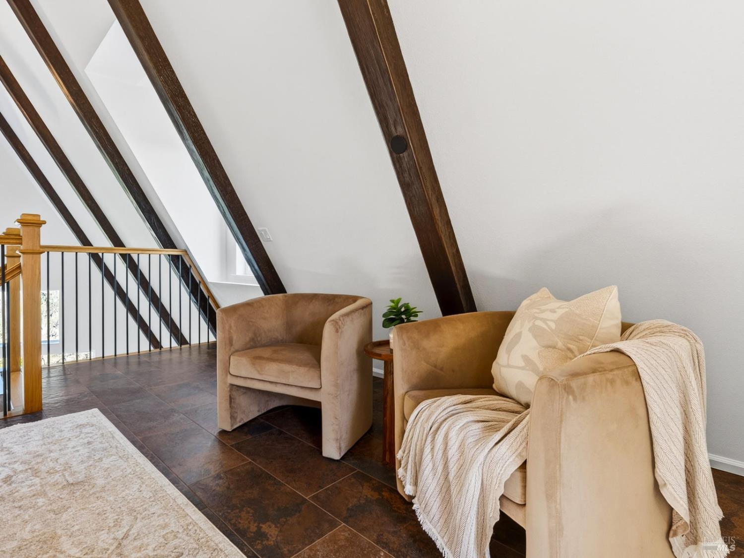 Detail Gallery Image 20 of 38 For 1028 Eastridge Dr, Napa,  CA 94558 - 2 Beds | 2 Baths