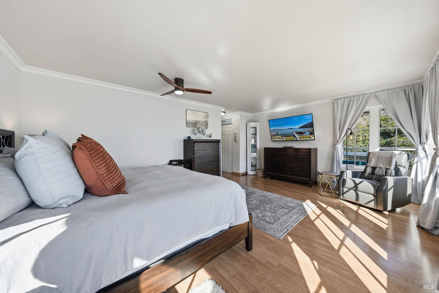 Detail Gallery Image 20 of 59 For 5740 Sunrise Dr, Lower Lake,  CA 95457 - 3 Beds | 2 Baths