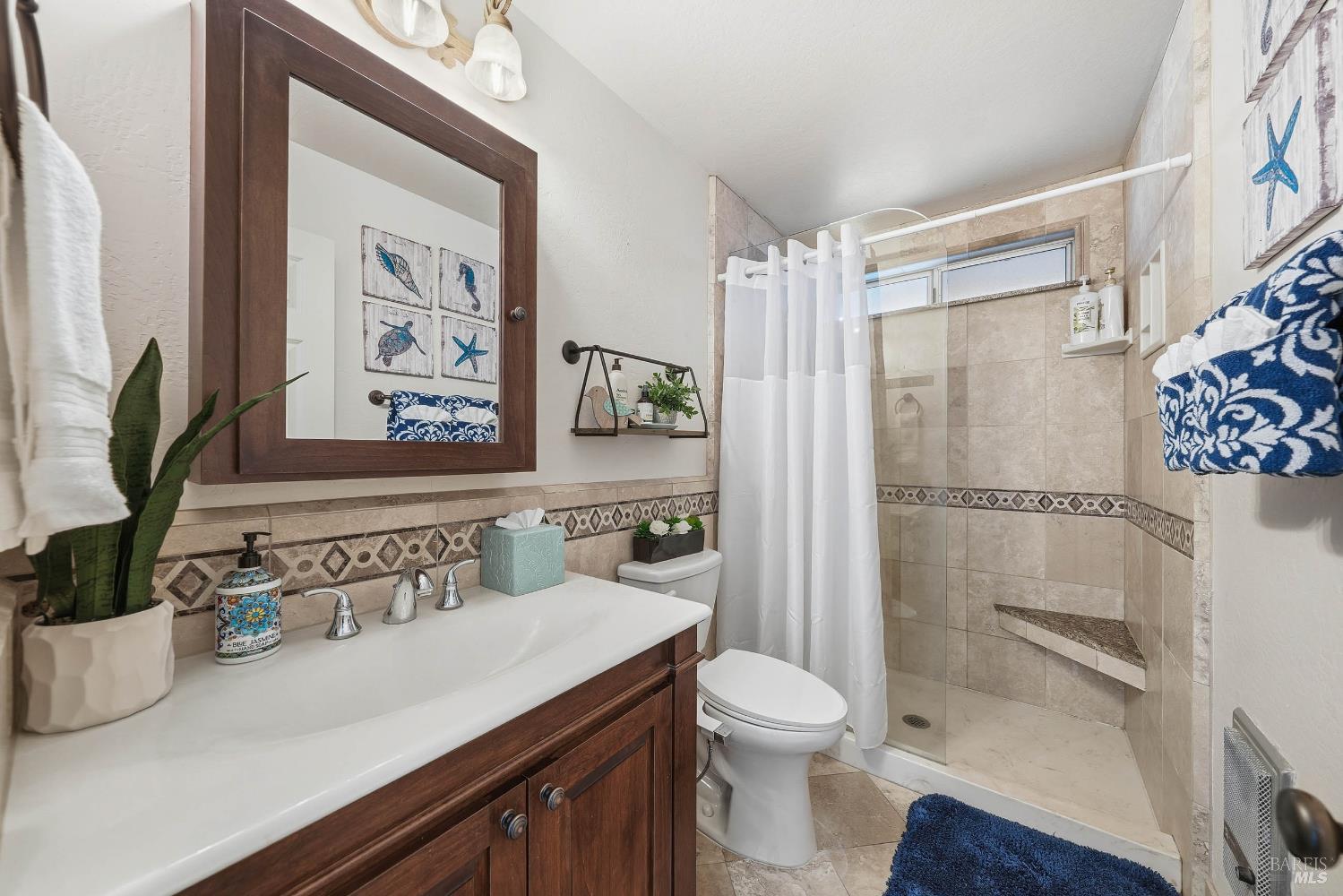 Detail Gallery Image 27 of 59 For 5740 Sunrise Dr, Lower Lake,  CA 95457 - 3 Beds | 2 Baths