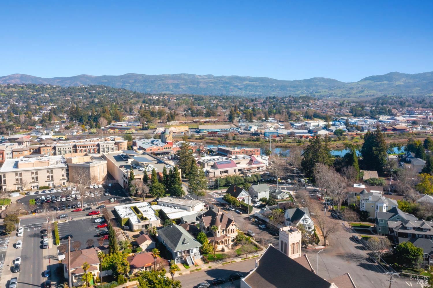 Detail Gallery Image 70 of 77 For 608 Randolph St, Napa,  CA 94559 - 3 Beds | 3/3 Baths