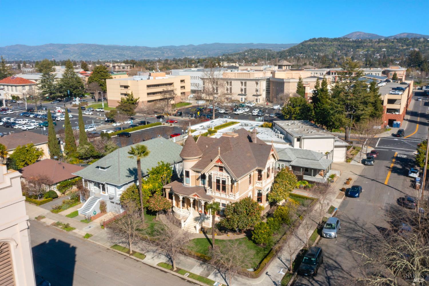 Detail Gallery Image 66 of 77 For 608 Randolph St, Napa,  CA 94559 - 3 Beds | 3/3 Baths